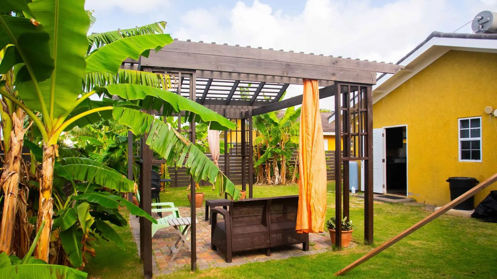 Casa de Férias Czar'S Romantic Retreat-2 Bedroom Home And Pool Ocho Rios