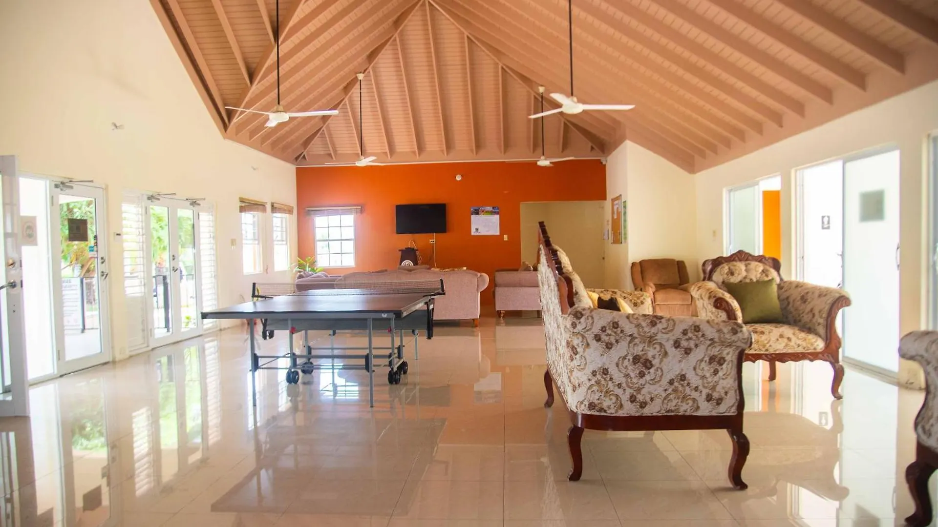Czar'S Romantic Retreat-2 Bedroom Home And Pool Ocho Rios